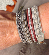 Ladda upp bild till gallerivisning, Anja