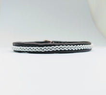 Ladda upp bild till gallerivisning, Pinne